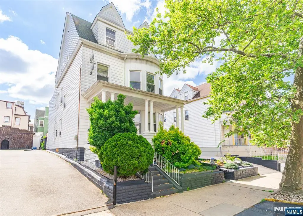 257 Parker Street, Newark, NJ 07104 - #1