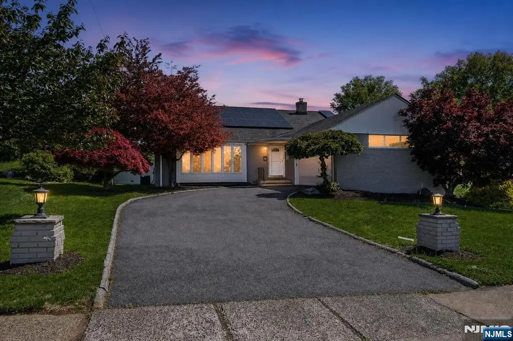 32 Brantwood Place, Clifton, NJ 07013 - #1