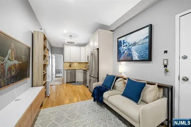 403 Monroe Street 3L, Hoboken, NJ 07030 - #3