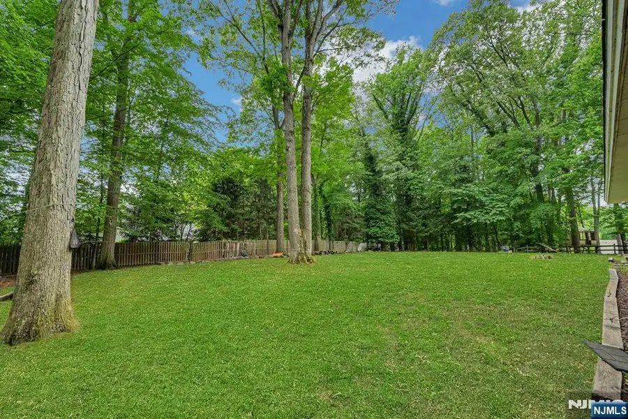 2009 Glen Avenue, Township Of Washington, NJ 07676 - #3