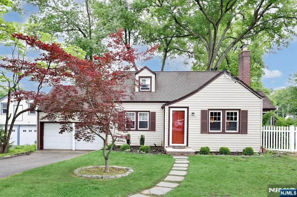 191 4th Avenue, Westwood, NJ 07675 - #1