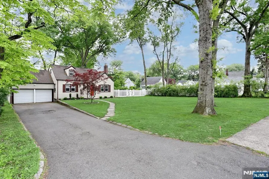 191 4th Avenue, Westwood, NJ 07675 - #3