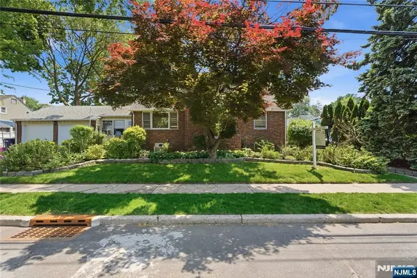 34 Rowland Avenue, Hackensack, NJ 07601