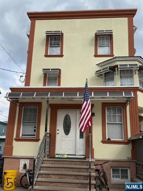 56 Hamilton Avenue, Fairview, NJ 07022