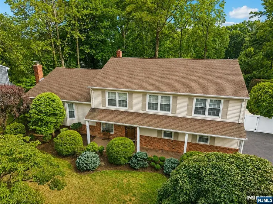 400 Faletti Circle, River Vale, NJ 07675 - #2