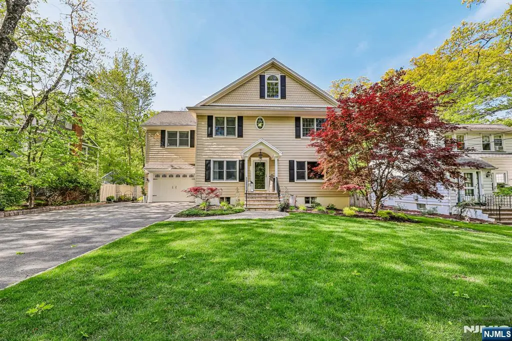 129 Woodland Avenue, Ramsey, NJ 07446 - #1