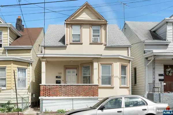 999 25th Street, Paterson, NJ 07513