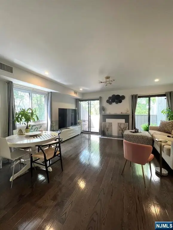 2183 Ellery Avenue, Fort Lee, NJ 07024 - #1