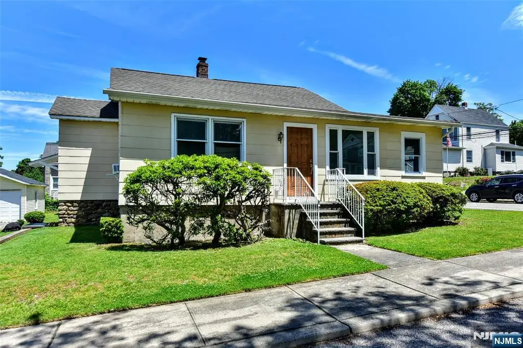 52 Central Avenue, Butler, NJ 07405 - #1