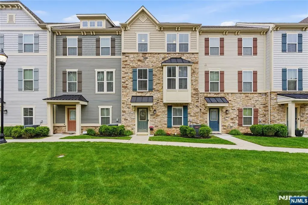706 Bayside Court, South Amboy, NJ 08879 - #1