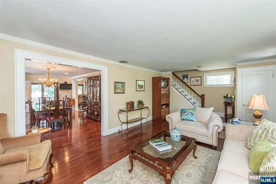 10 Irving Place, Nutley, NJ 07110 - #3