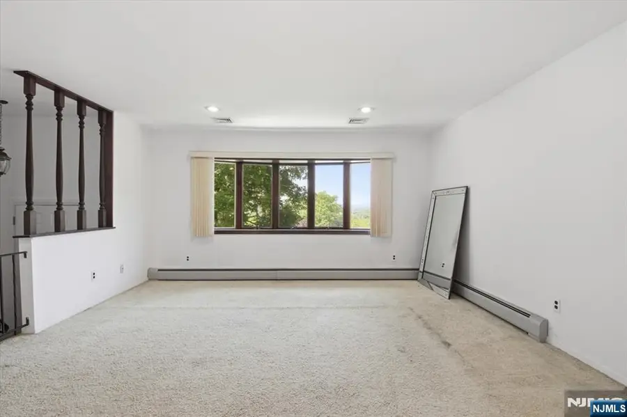 2 Gray Terrace, Woodland Park, NJ 07424 - #2