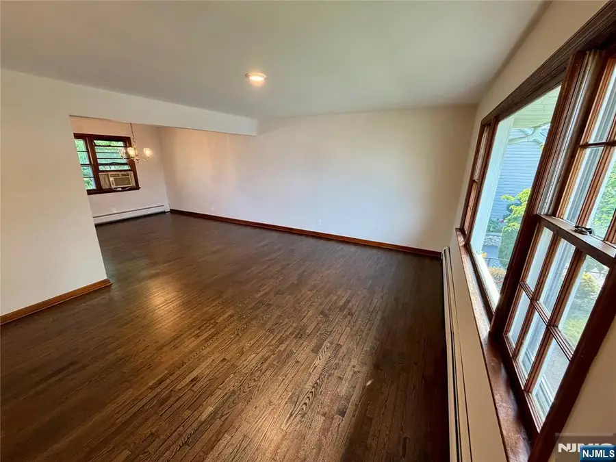 54 Franklin Avenue, Saddle Brook, NJ 07663 - #3