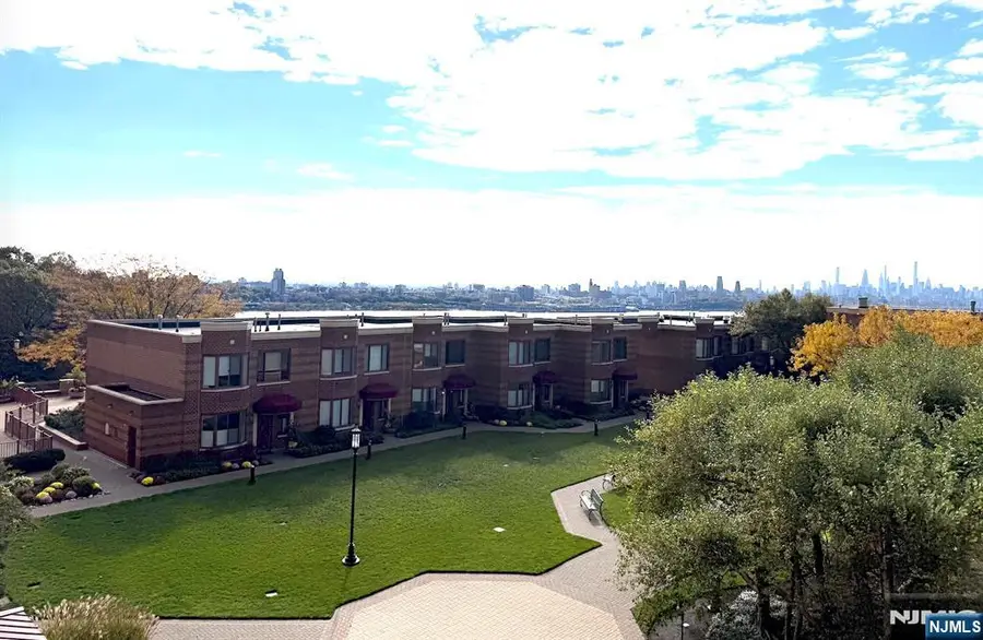 100 Old Palisade Road 1516, Fort Lee, NJ 07024 - #3