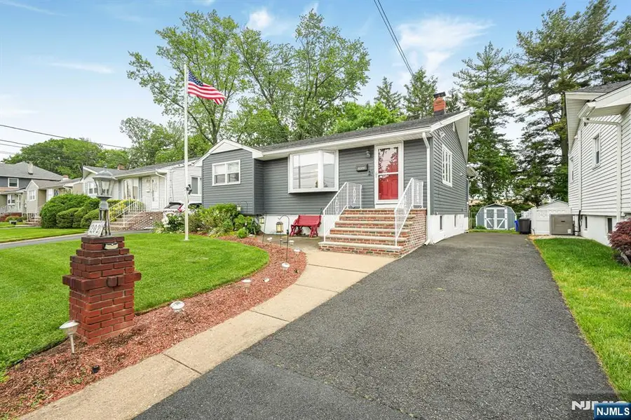 202 Colonial Avenue, Saddle Brook, NJ 07663 - #3