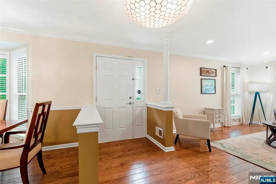 18 Birchwood Lane, North Haledon, NJ 07508 - #3