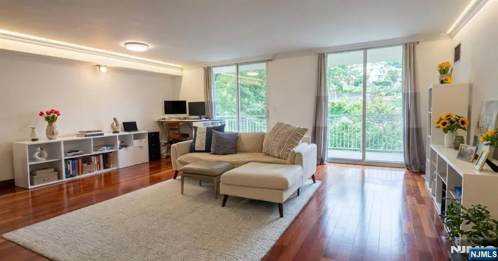 1055 River Road 302, Edgewater, NJ 07020 - #1
