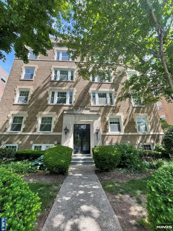 49 Park Avenue 42, Bloomfield, NJ 07003