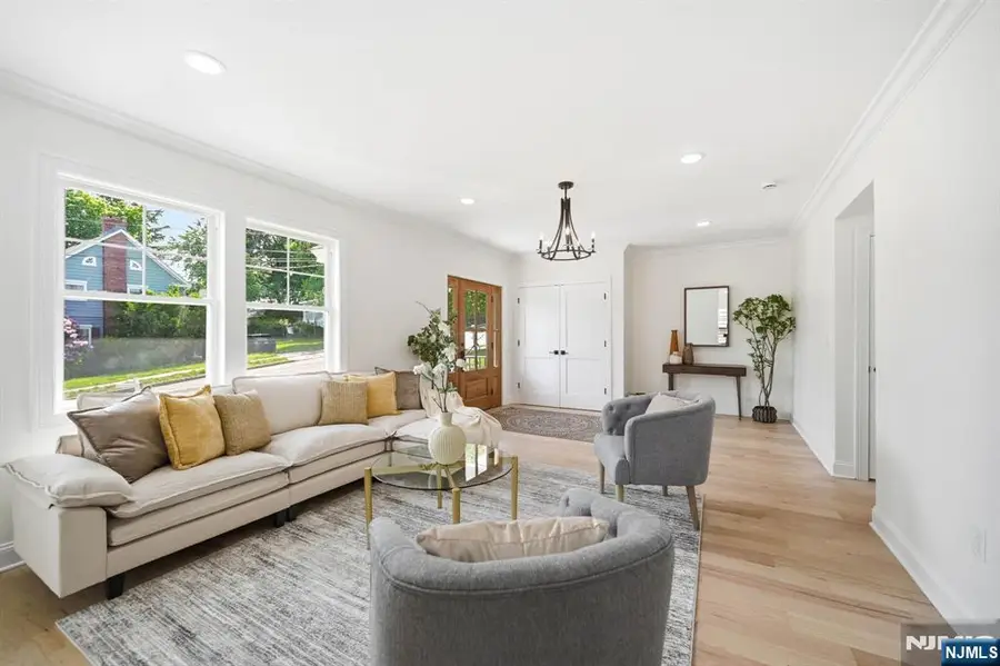 31 Ridgeview Avenue, West Orange, NJ 07052 - #3