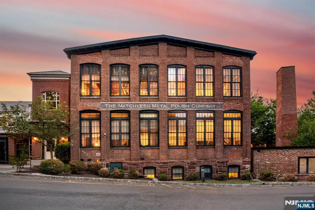 25 Clark Street 205, Glen Ridge, NJ 07028 - #1