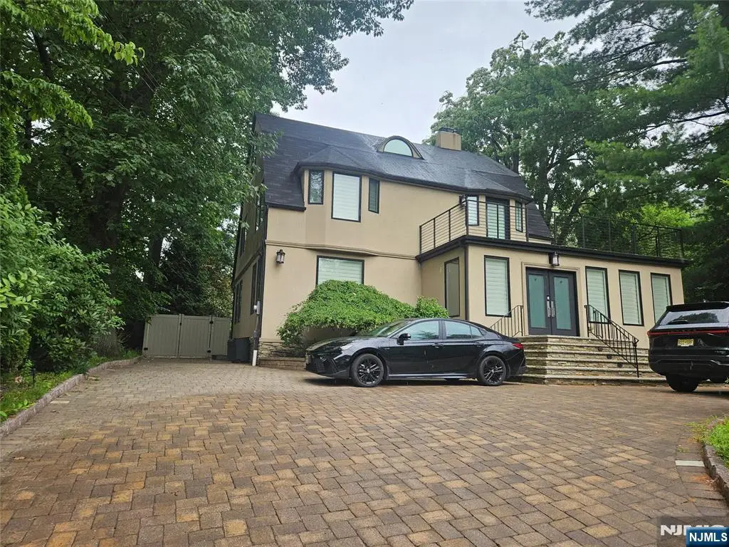 165 Leonia Avenue, Leonia, NJ 07605 - #1