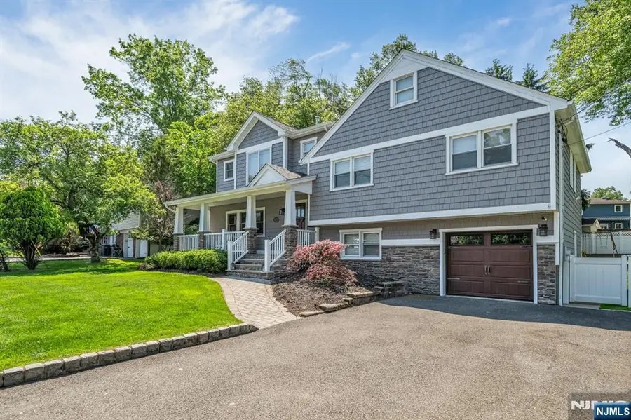 19 De Young Drive, Little Falls, NJ 07424 - #3