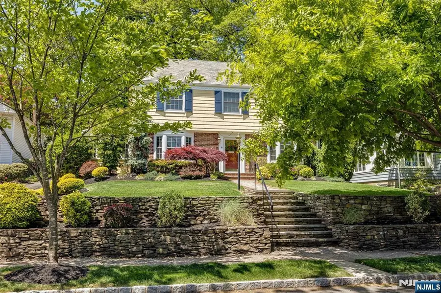 90 Stonehouse Road, Glen Ridge, NJ 07028 - #3