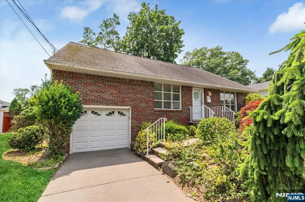 681 Schaefer Avenue, Oradell, NJ 07649 - #1
