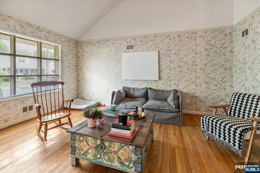 681 Schaefer Avenue, Oradell, NJ 07649 - #2