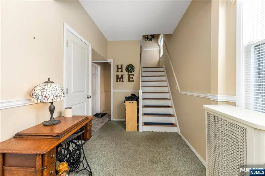 567 Fern Avenue, Lyndhurst, NJ 07071 - #2