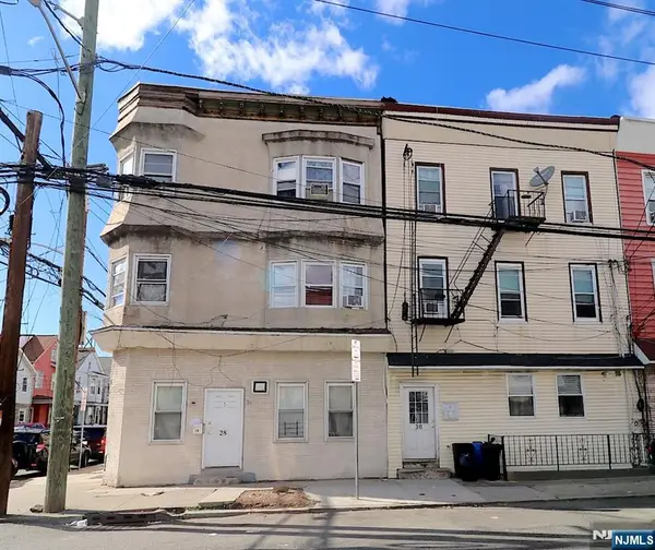 30 Fleming Avenue, Newark, NJ 07105