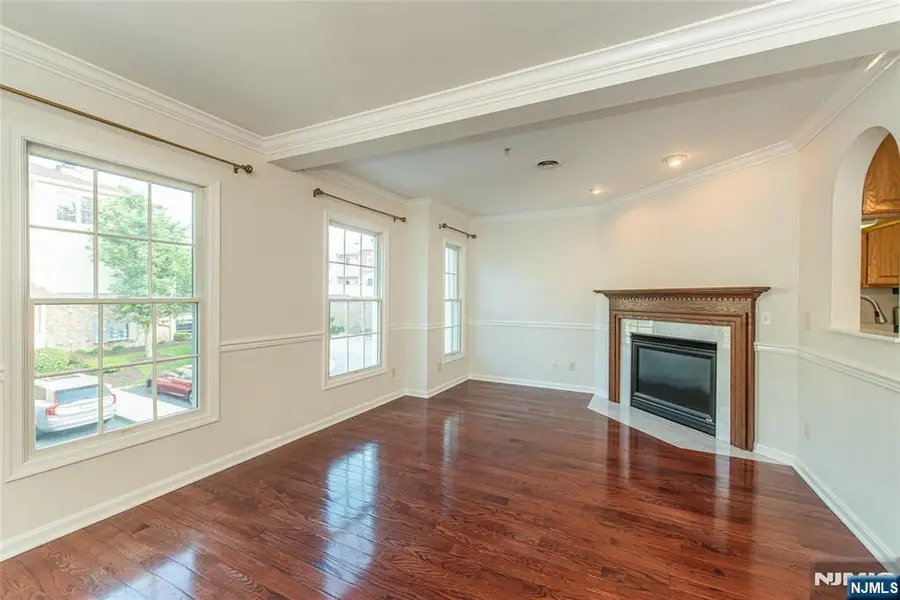 91 Roseland Avenue C4, Caldwell, NJ 07006 - #3