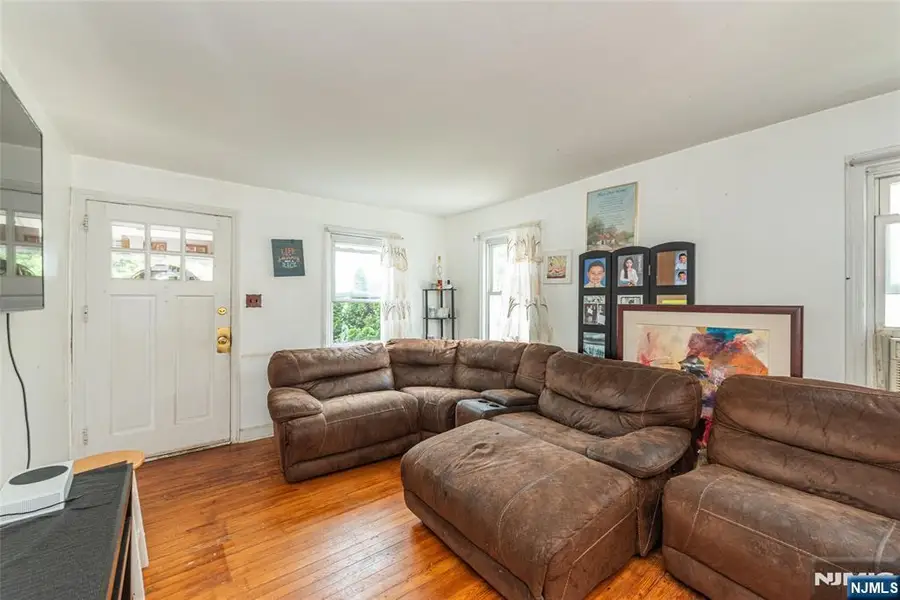 43 Fritz Street, Bloomfield, NJ 07003 - #3