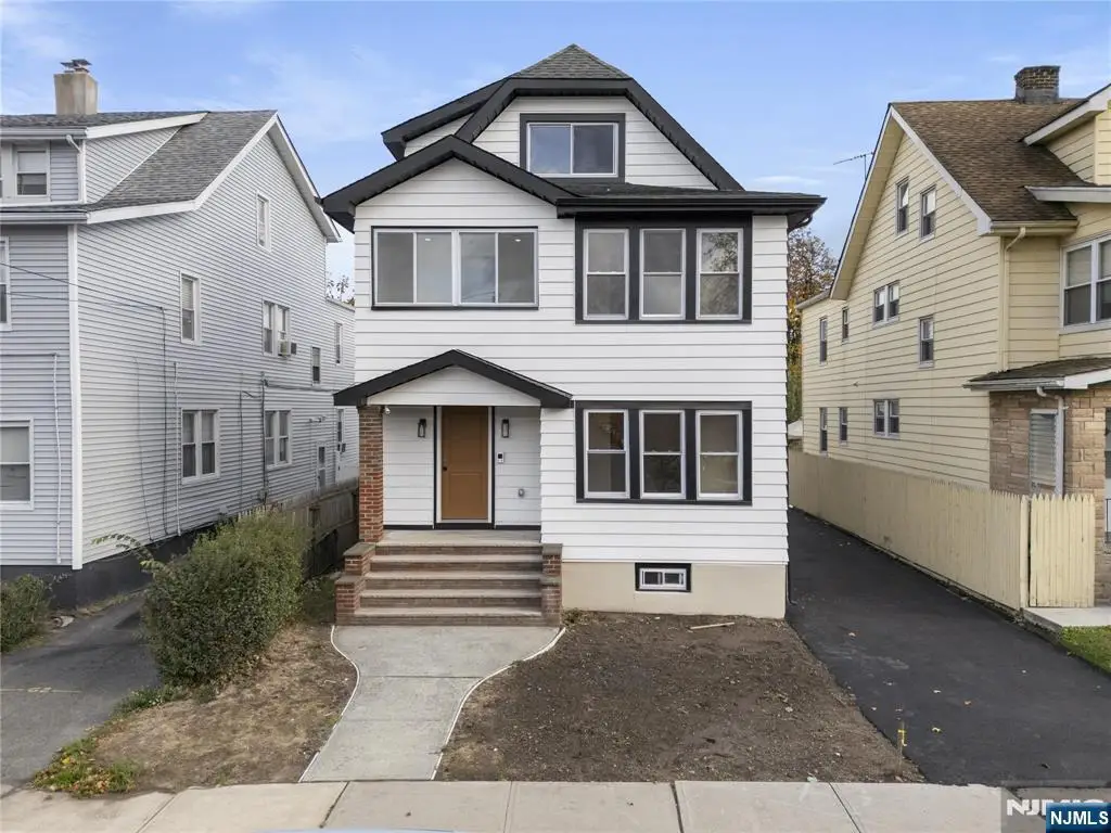 218 Ampere Parkway, Ampere North, NJ 07003 - #1