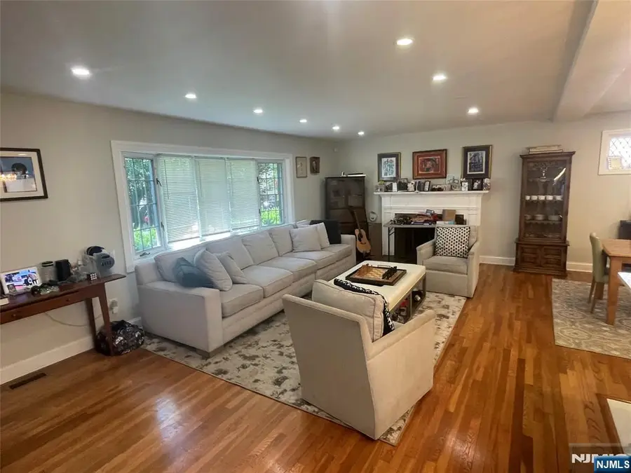 701 Sunderland Road, Teaneck, NJ 07666 - #3