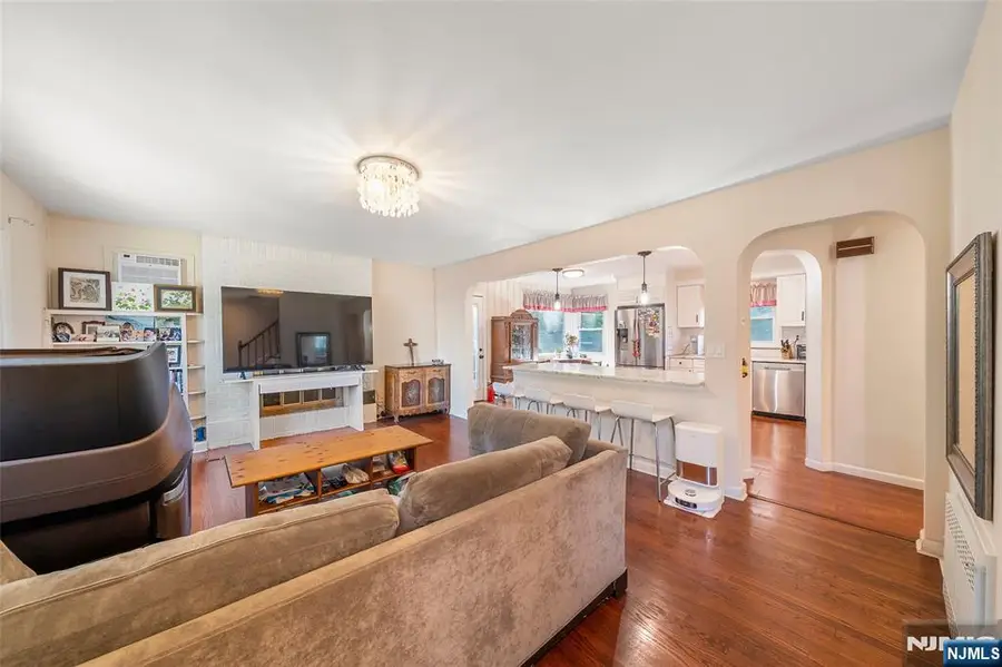 553 Ray Avenue, Ridgefield, NJ 07657 - #3