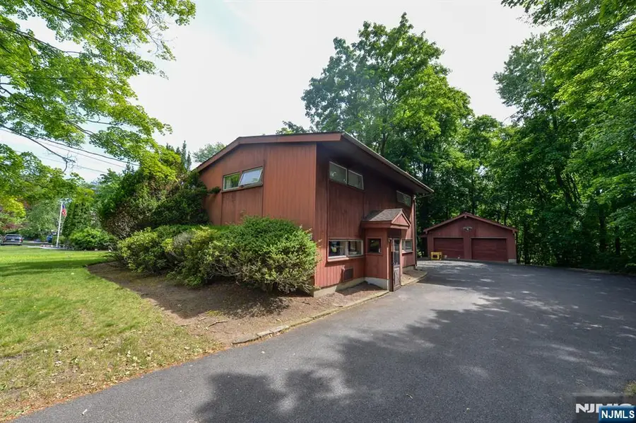 235 Godwin Avenue, Wyckoff, NJ 07481 - #3