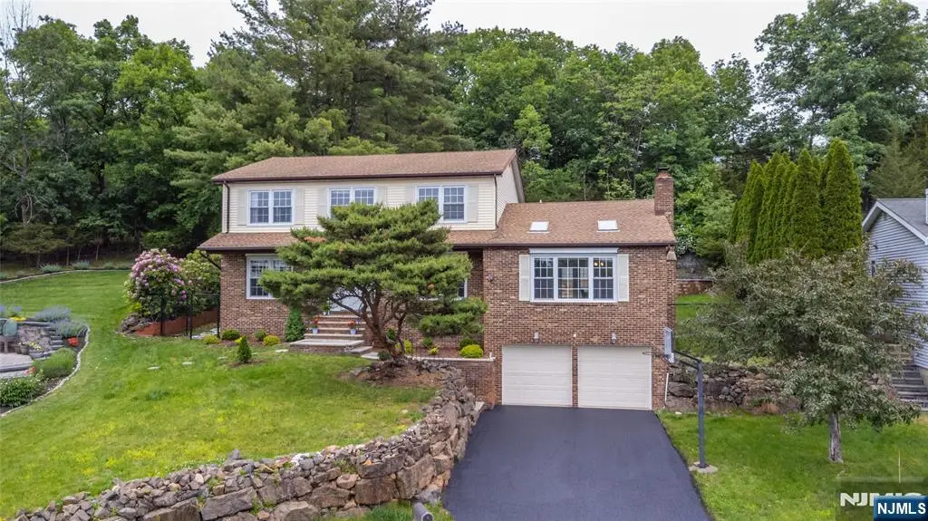 12 Rene Court, Wayne, NJ 07470 - #1