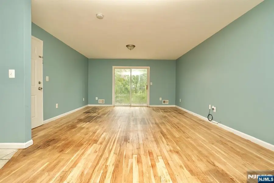 711 S 11th Street, Newark, NJ 07103 - #2
