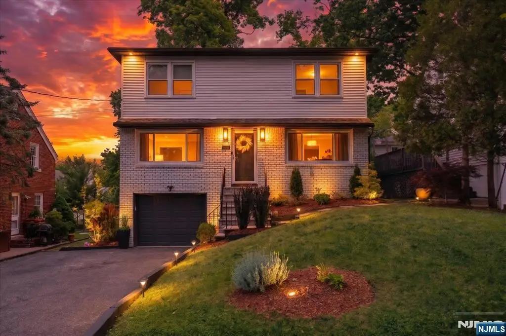 11 Nottingham, West Orange, NJ 07052 - #1