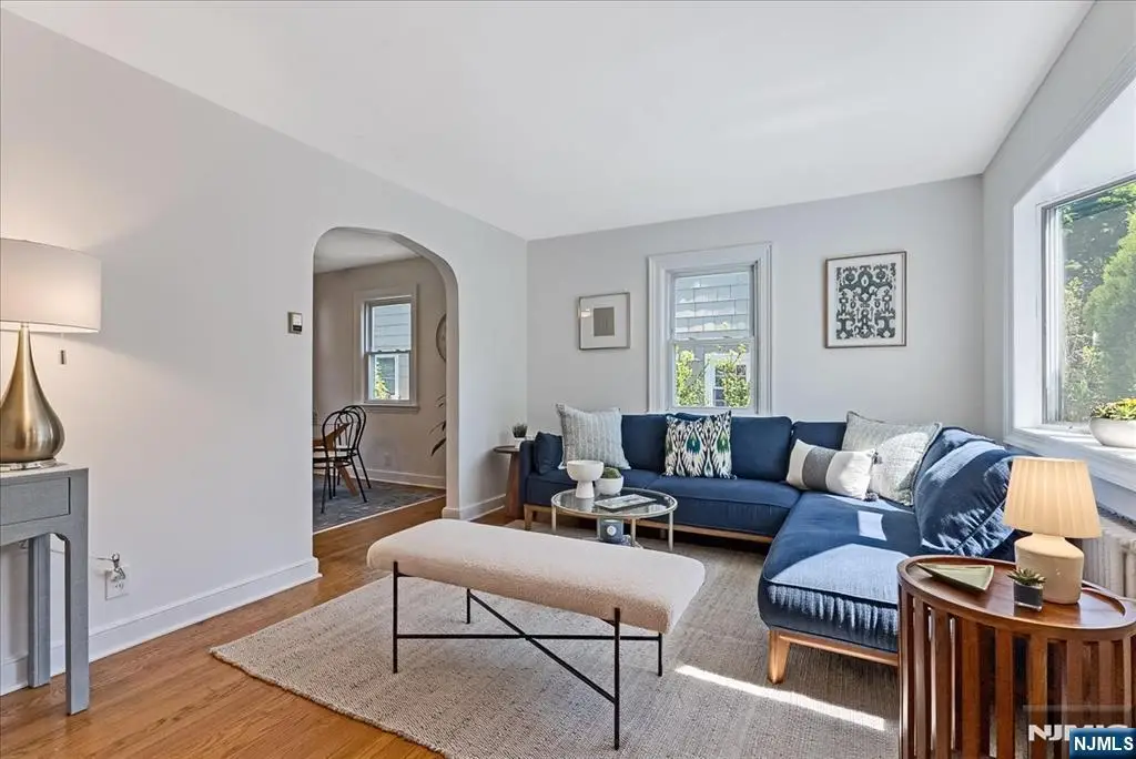 566 Barnett Place, Ridgewood, NJ 07450 - #1