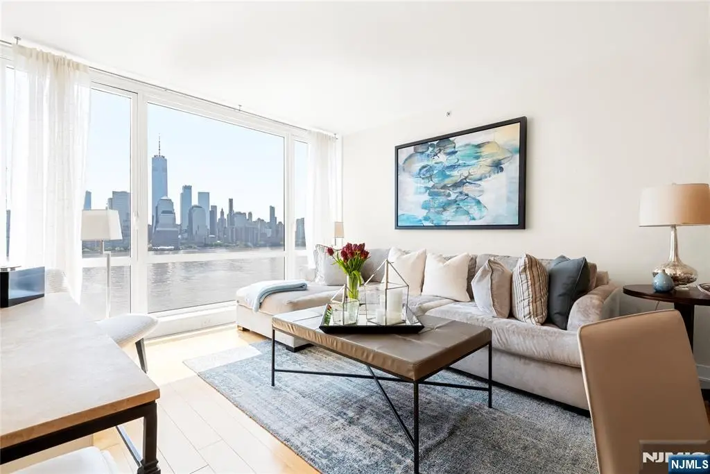 2 2nd Street 1704, Jersey City, NJ 07302 - #1