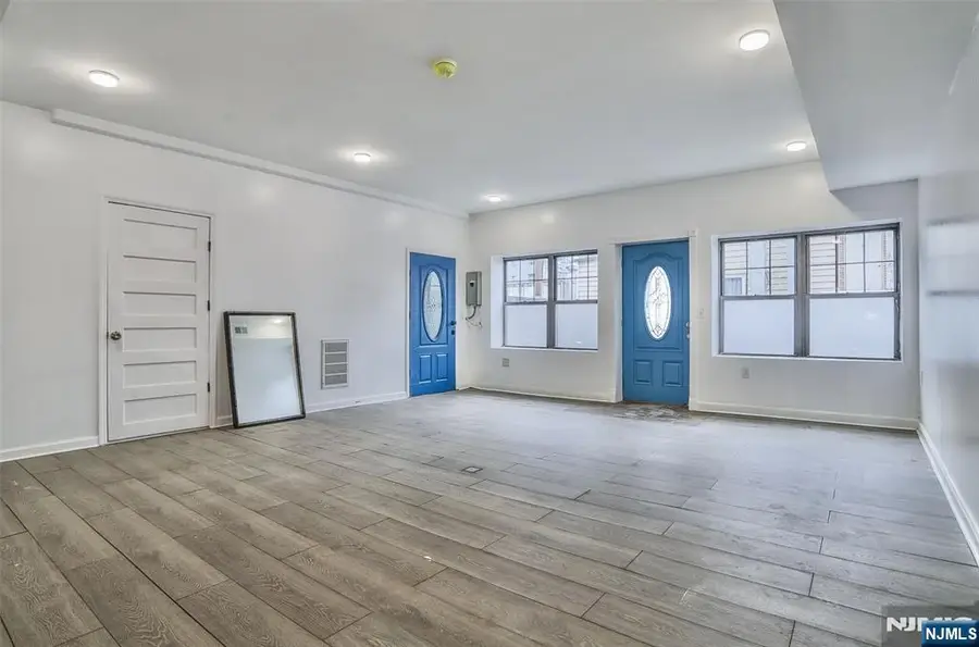 9017 Riverside Place, North Bergen, NJ 07047 - #3