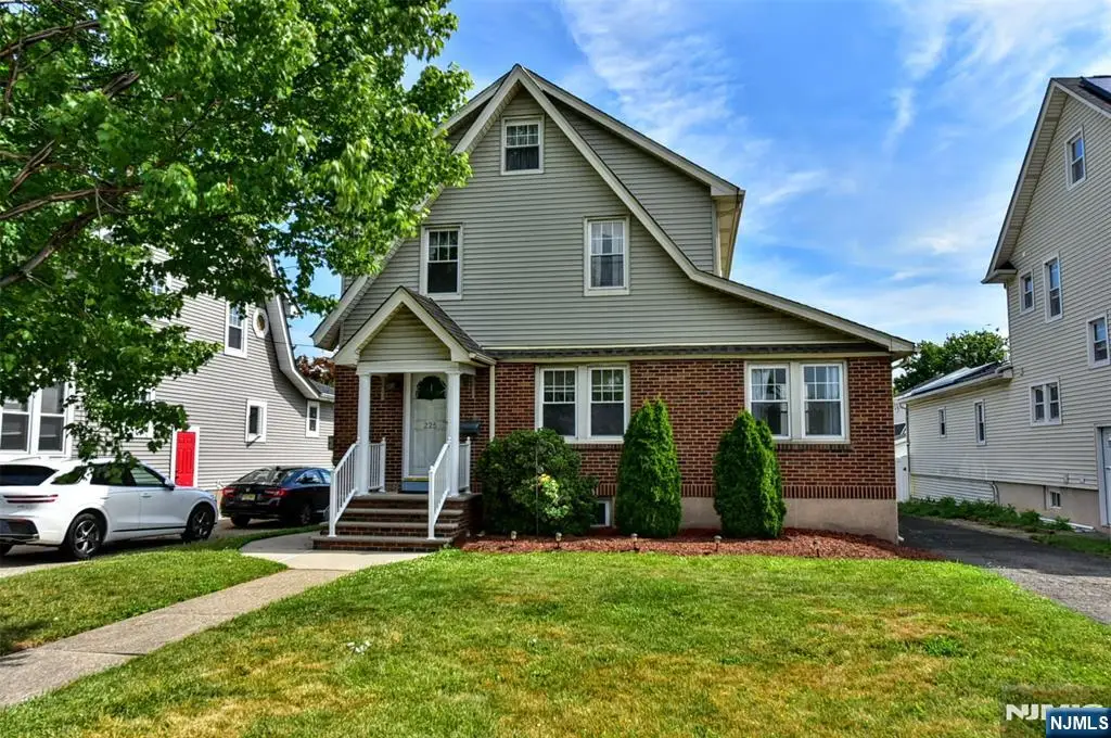 225 Passaic Avenue, Hasbrouck Heights, NJ 07604 - #1