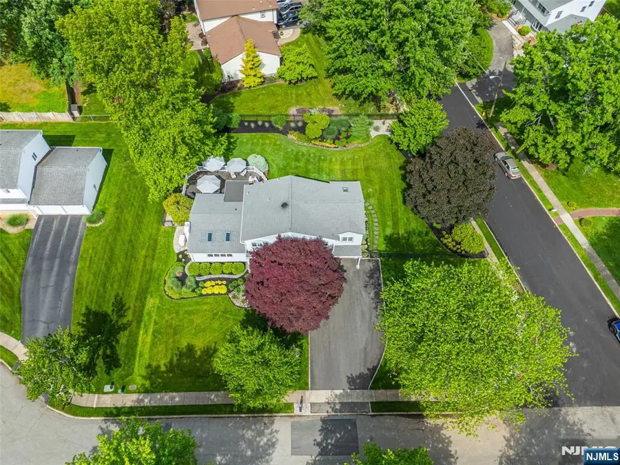22 Woodbine Trail, Parsippany, NJ 07054 - #2
