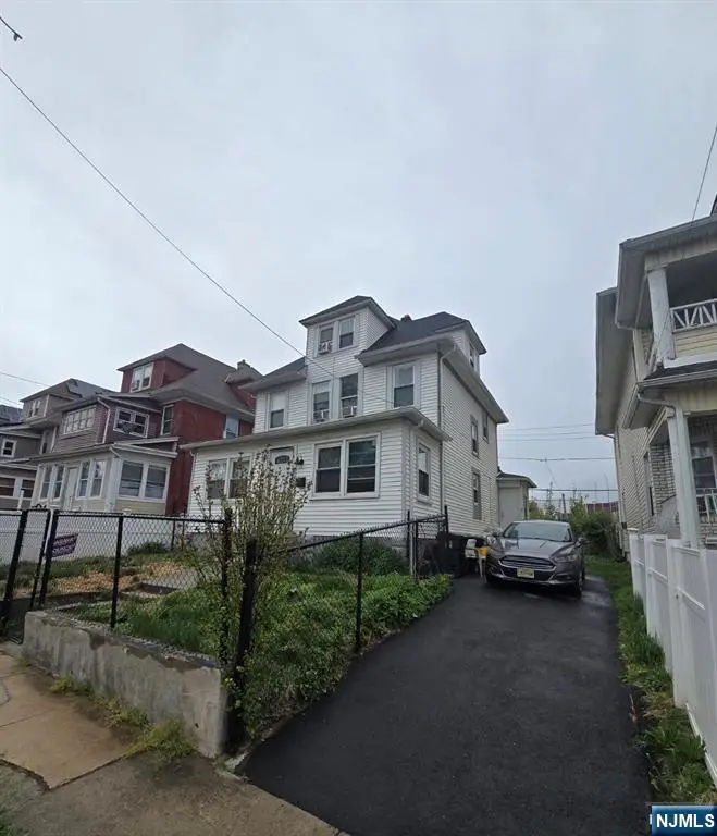 9 White Terrace, Newark, NJ 07108 - #1