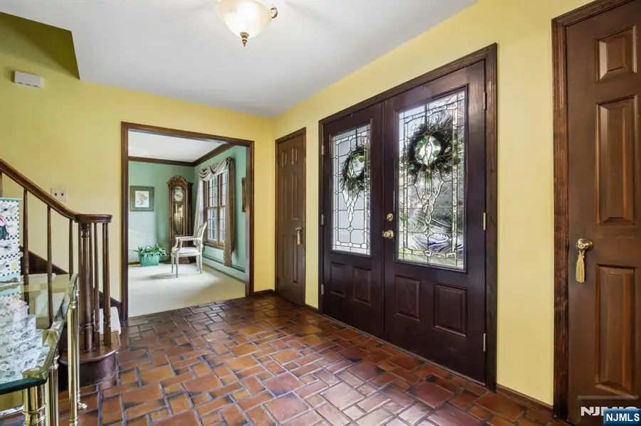 15 Bourbon Street, Wayne, NJ 07470 - #3