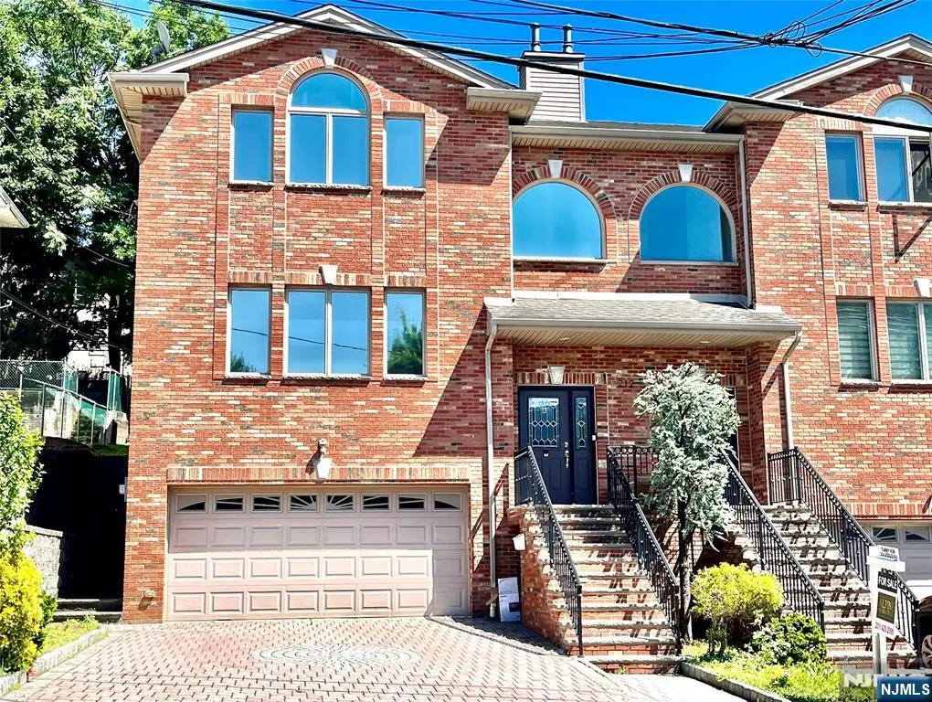 212 7th A, Palisades Park, NJ 07650 - #1