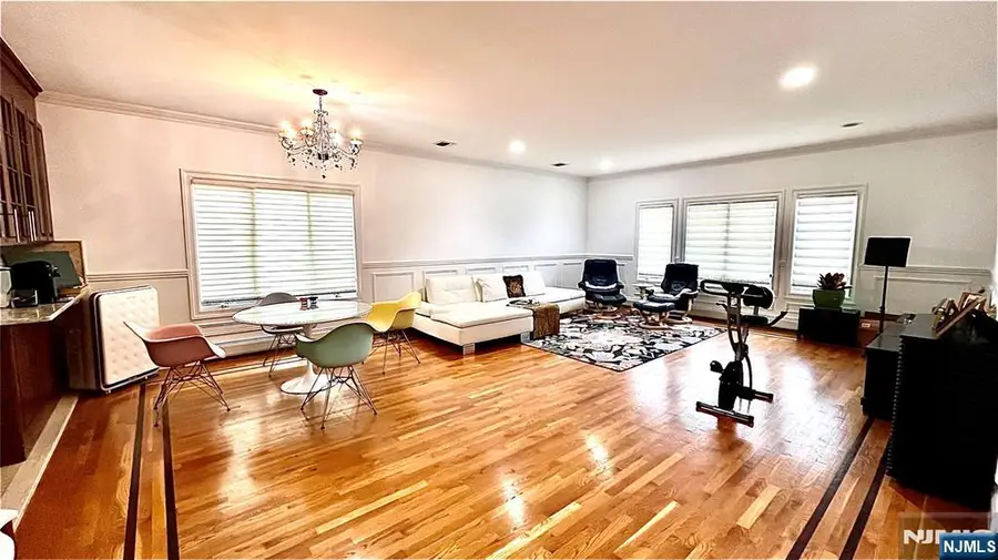 212 7th A, Palisades Park, NJ 07650 - #2