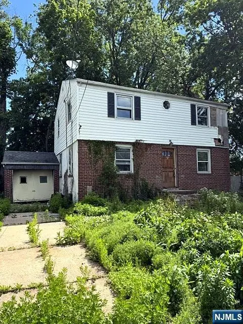 416 Alexander Avenue, Linden, NJ 07036 - #2
